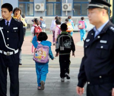 Caz şocant la o grădiniţă din China. Copii de creşă „educați” cu acul seringii
