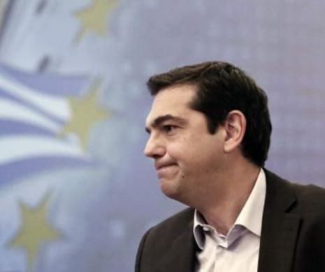 Cum se “tratează” criza economică în Grecia: Guvernul împarte 1,4 miliarde de euro cetățenilor