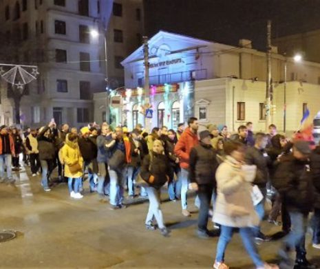 MESAJ DUR din Franța pentru PROTESTATARI: „De ce ieșiti în stradă?! În Franța se trăiește mai rău decât în România”