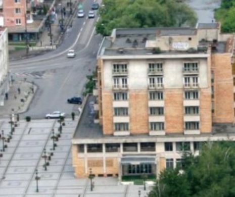 Primăria Reșița va face afaceri hoteliere. Nelu Popa cumpără Hotel Semenic