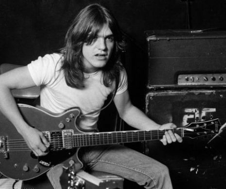 S-a mai dus unul… Chitaristul celei mai celebre trupe rock a murit