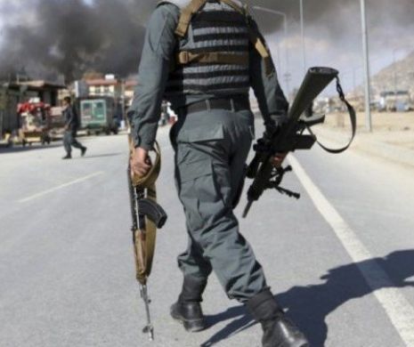 Afganistan: Unsprezece ofițeri de poliție uciși într-un atac pus la cale de talibani