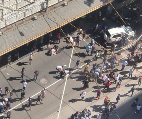 ATAC la Melbourne! 16 persoane sunt RĂNITE! Autoritățile REFUZĂ să spună dacă a fost ATENTAT TERORIST