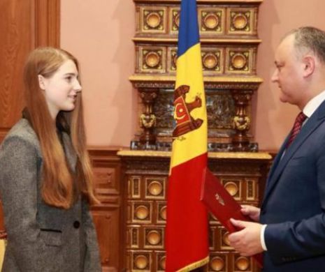 Câştigătoarea Vocea României, REACŢIONEAZĂ: „Fraţilor, am 16 ani. De ce mă băgaţi în politică”