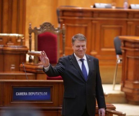 Klaus Iohannis merge luni în Parlament