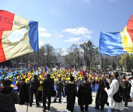 Mii de persoane au fost prezente la MARȘUL UNIRII, din Chișinău