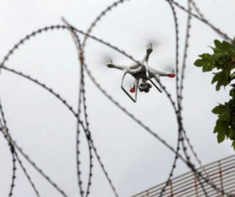 Moș Crăciun cu drona la penitenciarul din Bacău