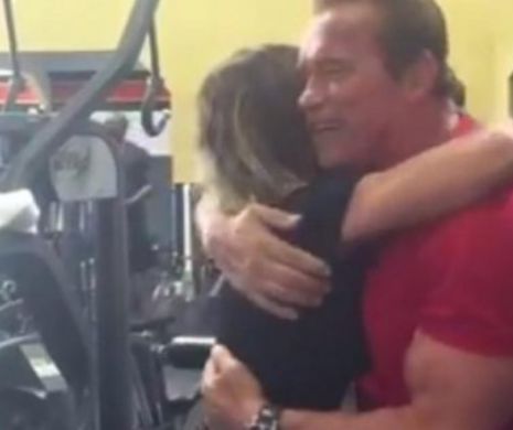Nadia Comăneci se antrenează la sala lui Arnold Schwarzenegger SUPRAVEGHEATĂ chiar de actor. VIDEO