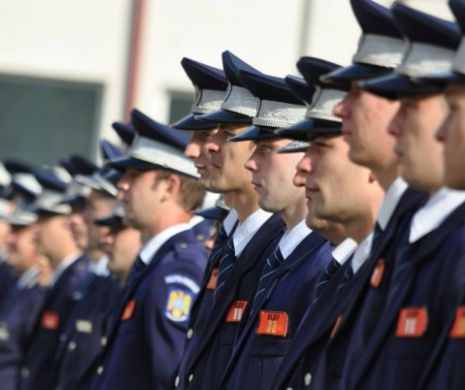 POLIȚIA ROMÂNĂ a făcut toate pregătirile pentru ANUL NOU.  Peste 8.000 de polițiști vor fi la datorie