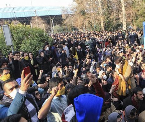 Liderii iranieni acuză „dușmanii externi” pentru protestele violente
