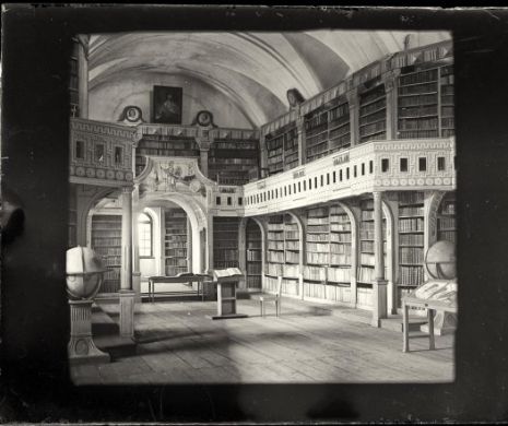 Senzaționala poveste a Bibliotecii Batthyaneum din Alba-Iulia și a faimosului „Codice Aurit”