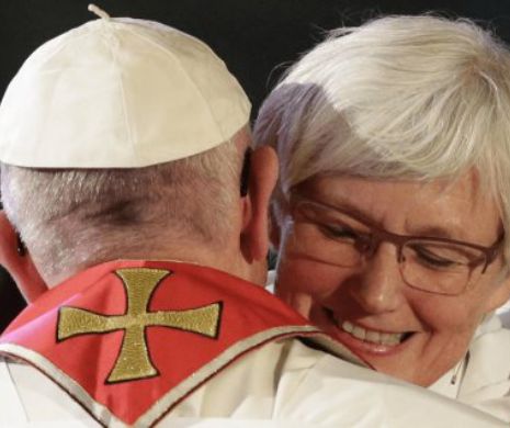 ȘOC în Biserica Catolică: Papa Francisc, aproape de a numi prima FEMEIE-CARDINAL