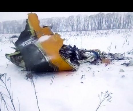Anchetă după PRĂBUȘIREA avionului lângă Moscova. Ce spun investigatorii | VIDEO