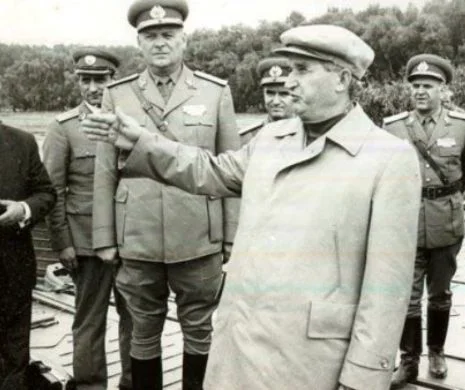 Bunurile lui Ceausescu, scoase la LICITAȚIE. Cât au VALORAT obiectele fostului DICTATOR