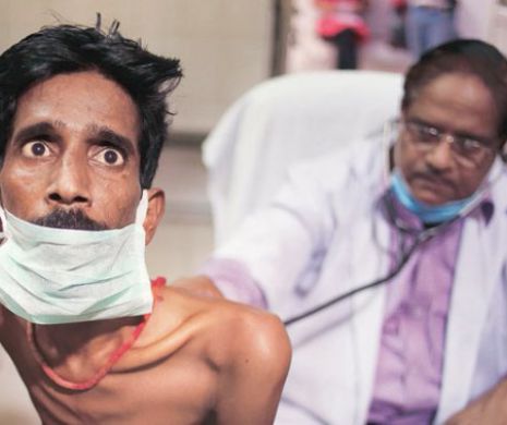 India: o persoană care pretindea că este medic a infectat cel puțin 46 de persoane cu HIV