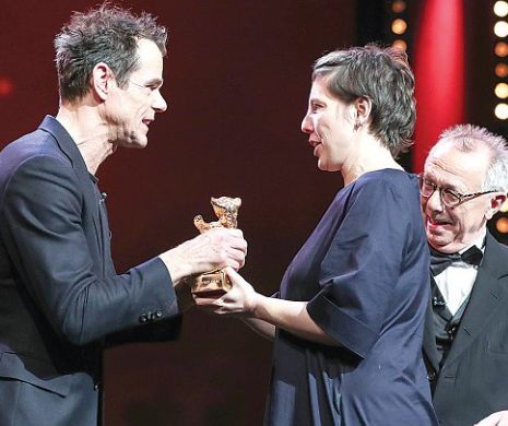 Marele premiu la Berlin: Adina Pintilie a luat Ursul de Aur cu un controversat „Nu mă atinge-mă”