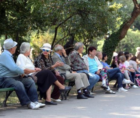 De ce n-ajung banii pentru pensiile românilor care au cotizat