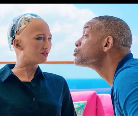 Reacția robotului Sophia când Will Smith încearcă să o sărute