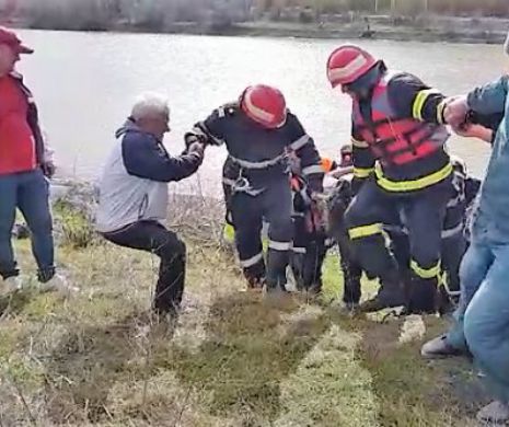 Tentativă de suicid pe podul de la Cernavodă. Femeie salvată din Dunăre
