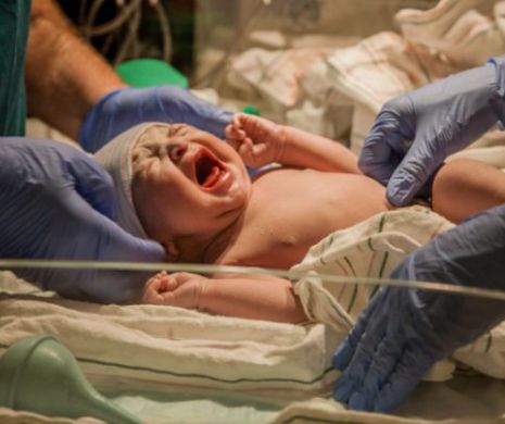 Bebeluș născut la 4 ani după ce părinții au murit. Caz fără precedent