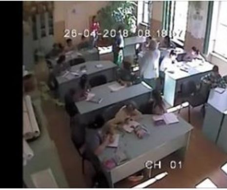 Două eleve din Sibiu, biciuite-n clasă de un bărbat. VIDEO