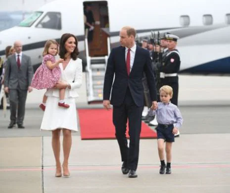 Kate Middleton a fost INTERNATĂ în spital pentru a naşte cel de-al treilea copil. MESAJ de ultimă oră!