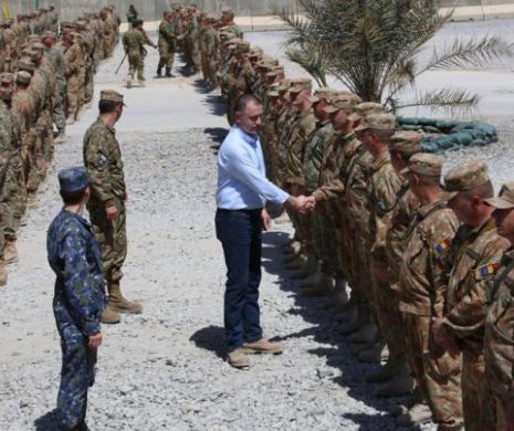 Mihai Fifor, vizită SURPRIZĂ în Afganistan. Șefii ARMATEI au inspectat TRUPELE ROMÂNE