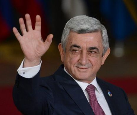 Premierul Armeniei, fost președinte al țării, A DEMISIONAT