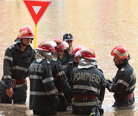 România, ameninţată de FURIA NATURII. Cod Galben de inundaţii. Detalii de ultimă oră!