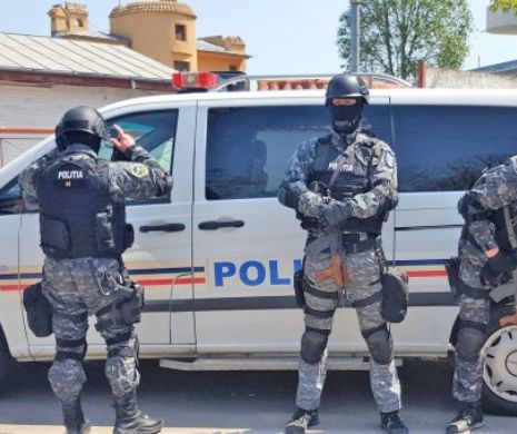 ALERTĂ cu BOMBĂ la o BANCĂ din CENTRUL orașului! Polițiștii din Giurgiu au INTERVENIT de URGENȚĂ -UPDATE