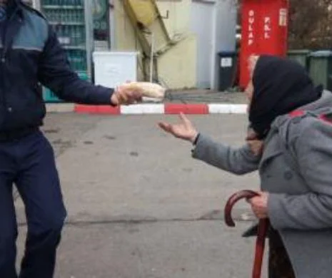 Ce a făcut un polițist când a văzut o bătrânică la o benzinărie din Cluj