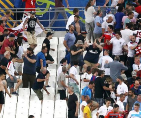 Fanatici  ruși promit să dea fanilor din Anglia un fotbal ca în IAD la Cupa Mondială