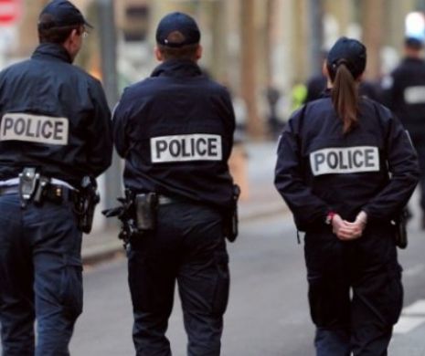 Franța este din nou sub SEMNUL TERORII! Trei bărbați înarmați au deschis FOCUL asupra mulțimii. Poliția anunță mai multe VICTIME. BREAKING NEWS