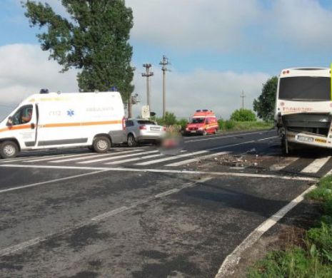 Grav accident, la Hârșova. Tânăr decedat. Coliziune violentă între un autoturism și un autobuz de persoane