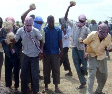 O femeie "cu 11 soți" omorâtă cu pietre de către gruparea islamistă al-Shabab