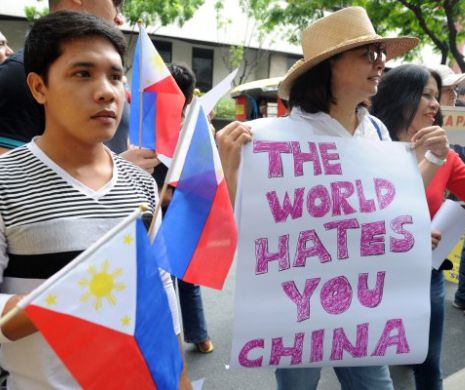 Tensiune maximă în Marea Chinei de Sud. Președintele filipinez Duterte amenința China cu războiul