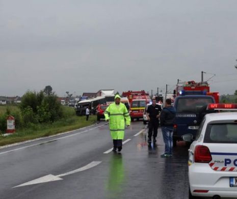ACCIDENT ȘOCANT în ROMÂNIA. O mare CÂNTĂREAȚA a fost implicată într-un INCIDENT AUTO