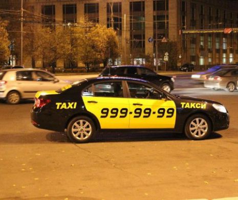 BREAKING NEWS. La Moscova, un taxi a intrat într-un grup de suporteri. Șoferul încercat să fugă, dar a fost prins