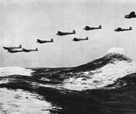 Competiții istorice. Vânătorul german Messerschmitt vs. Avionul britanic Hurricane. ENGLEZII AU SUPRAVIEȚUIT BĂTĂLIEI PENTRU ANGLIA DATORITĂ AVIOANELOR DE VÂNĂTOARE