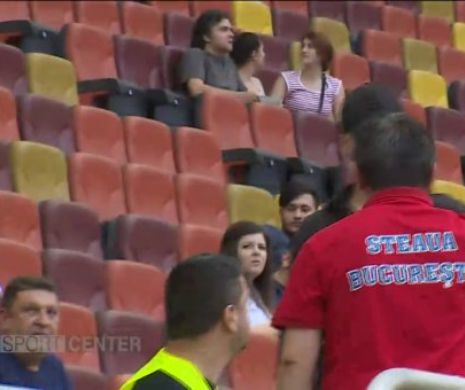 INCIDENTE la meciul Steaua - Academia Rapid. Marius Lăcătuș a urcat în tribune și s-a răfuit cu un suporter