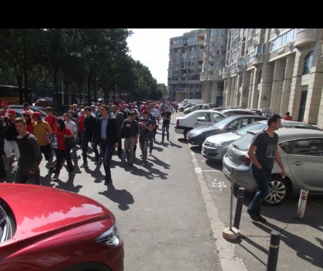 Număr record de evenimente stradale pe 9 iunie în Bucureşti. Sunt mobilizate importante forţe de ordine