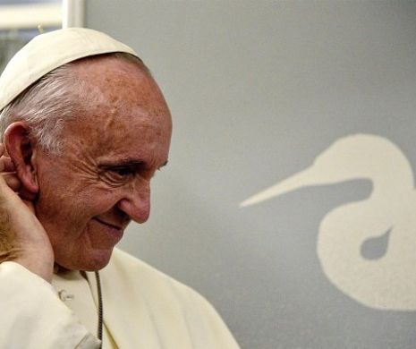 Papa Francisc SCHIMBĂ Biserica Catolică din TEMELII! Cea mai CONTROVERSATĂ PROPUNERE de la Vatican
