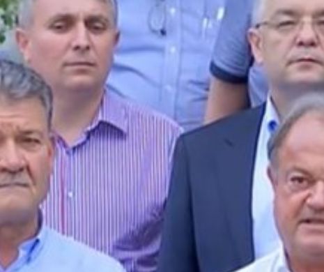 „Mă uit la expresiile FACIALE ale liderilor PDL. Nu-l văd bine pe Orban. Ori va fi DEBARCAT, ori va RĂMÂNE o simplă PĂPUŞĂ în geam” FOTO în articol