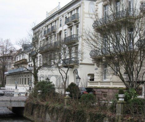 POVESTEA UNEI FOTOGRAFII. Hotelul lui Dinu Patriciu din Baden-Baden a dispărut odată cu mare parte din avere