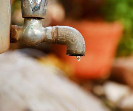 S-a aflat SECRETUL lipsei de apă din Bacău! A şaptea zi fără apă potabilă. Primarul Necula a anunțat pe Facebook