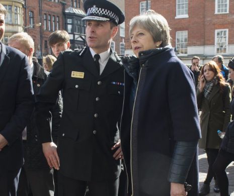 ALERTĂ în Marea Britanie. Premierul Theresa May: „Cer populaţiei să fie vigilentă"