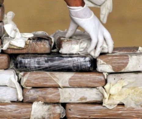 Captură imensă de droguri. Cocaină în valoare de peste 100 de milioane de euro