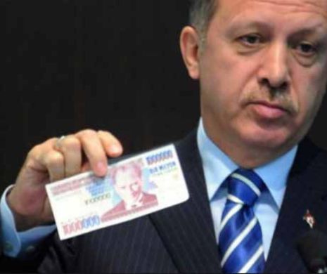 Erdogan: „Ei au dolari, noi îl avem Allah!”. Preşedintele și-a convocat concetățenii la „lupta națională” denunţând RĂZBOIUL economic al SUA împotriva Turciei