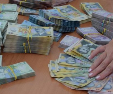 Românii ar putea primi sume uriașe de la o bancă