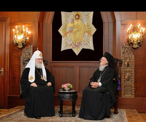 Autocefalia Bisericii Ortodoxe din Ucraina enervează Moscova. Patriarhul Ecumenic Bartolomeu I al Constantinopolului, sub tirul Bisericii Ortodoxe Ruse